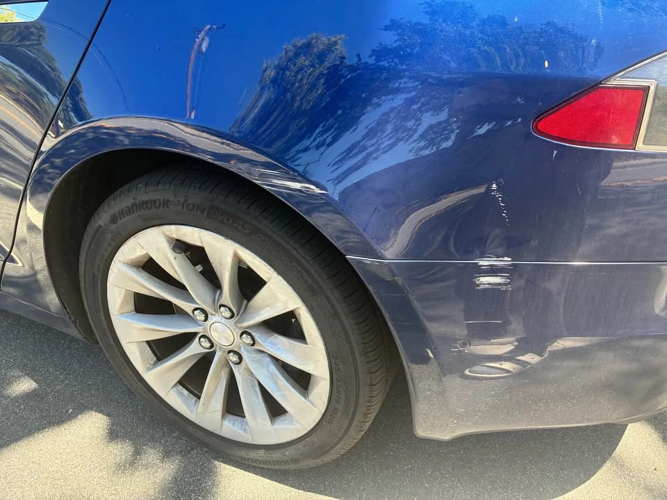 2016 Tesla Model S - Image 8 of 13