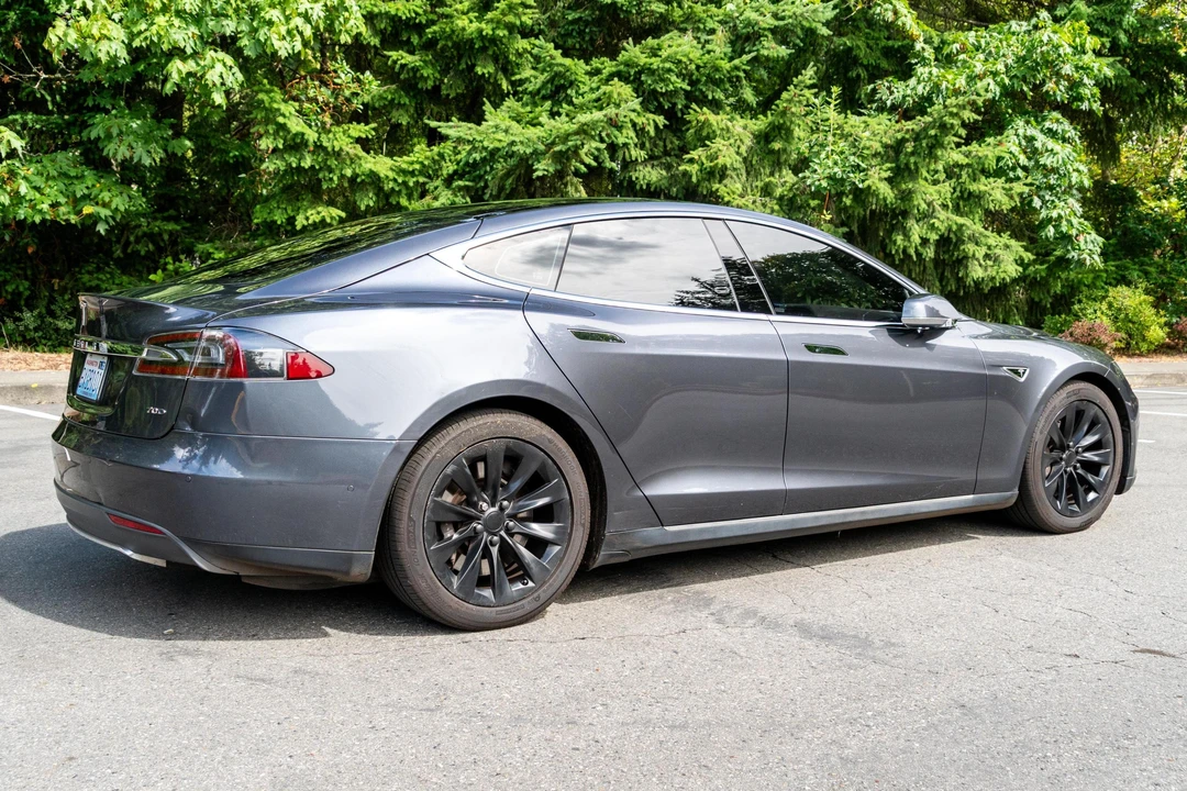 2016 Tesla Model S - Image 4 of 14