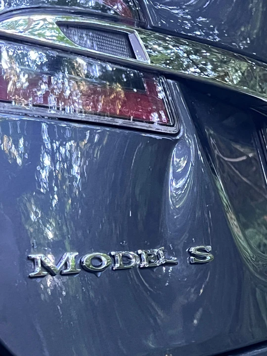 2016 Tesla Model S - Image 6 of 14