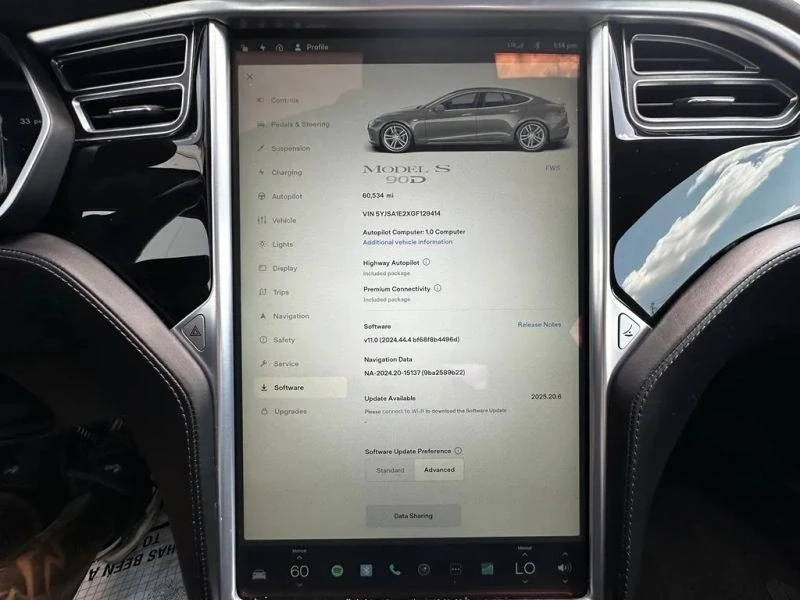 2016 Tesla Model S - Image 11 of 12