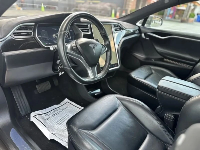 2016 Tesla Model S - Image 10 of 12