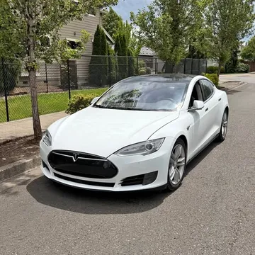 2016 Tesla Model S 70D