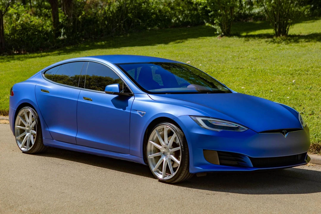 2016 Tesla Model S - Image 3 of 31