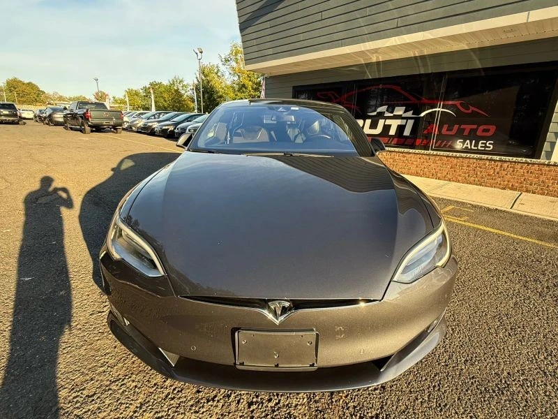 2016 Tesla Model S - Image 2 of 12