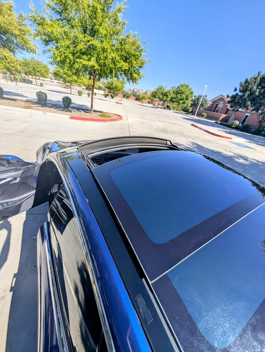 2016 Tesla Model S - Image 23 of 31