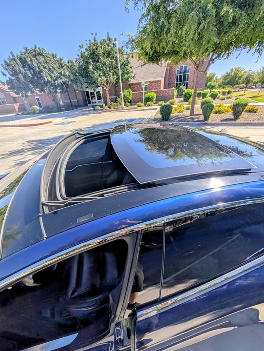 2016 Tesla Model S - Image 22 of 31