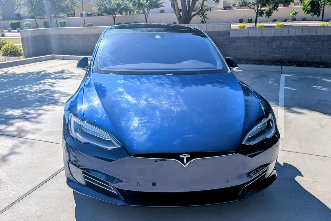 2016 Tesla Model S - Image 2 of 31