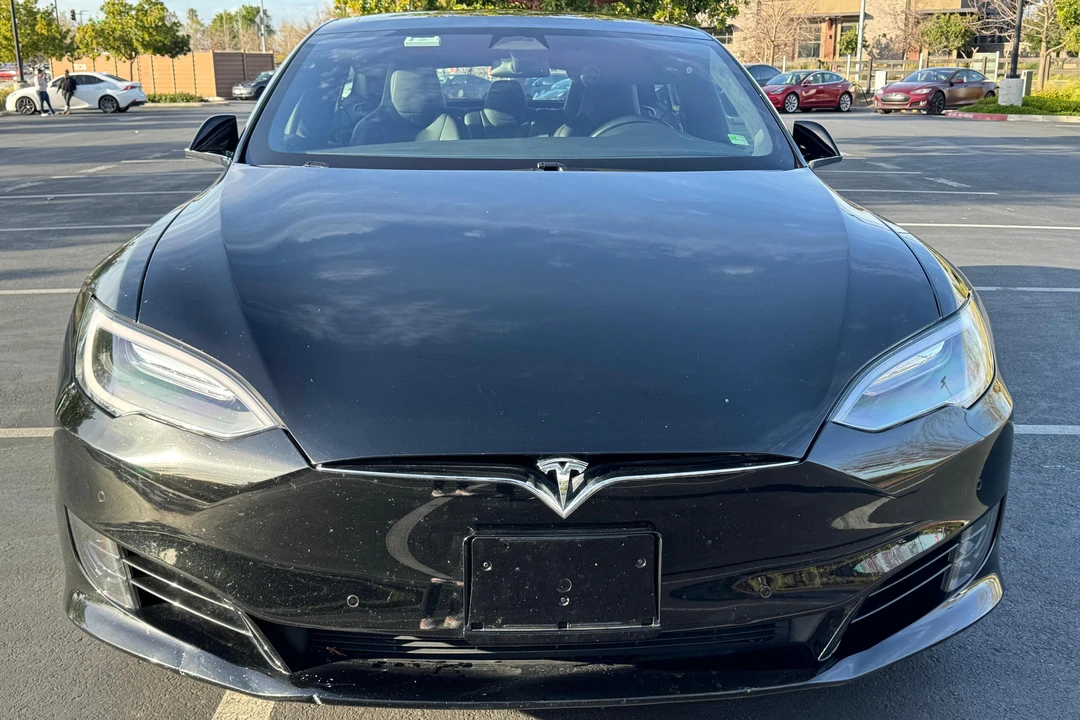 2016 Tesla Model S - Image 2 of 31