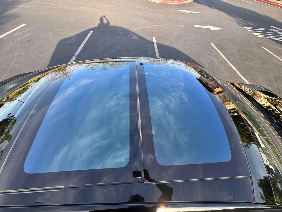 2016 Tesla Model S - Image 15 of 31