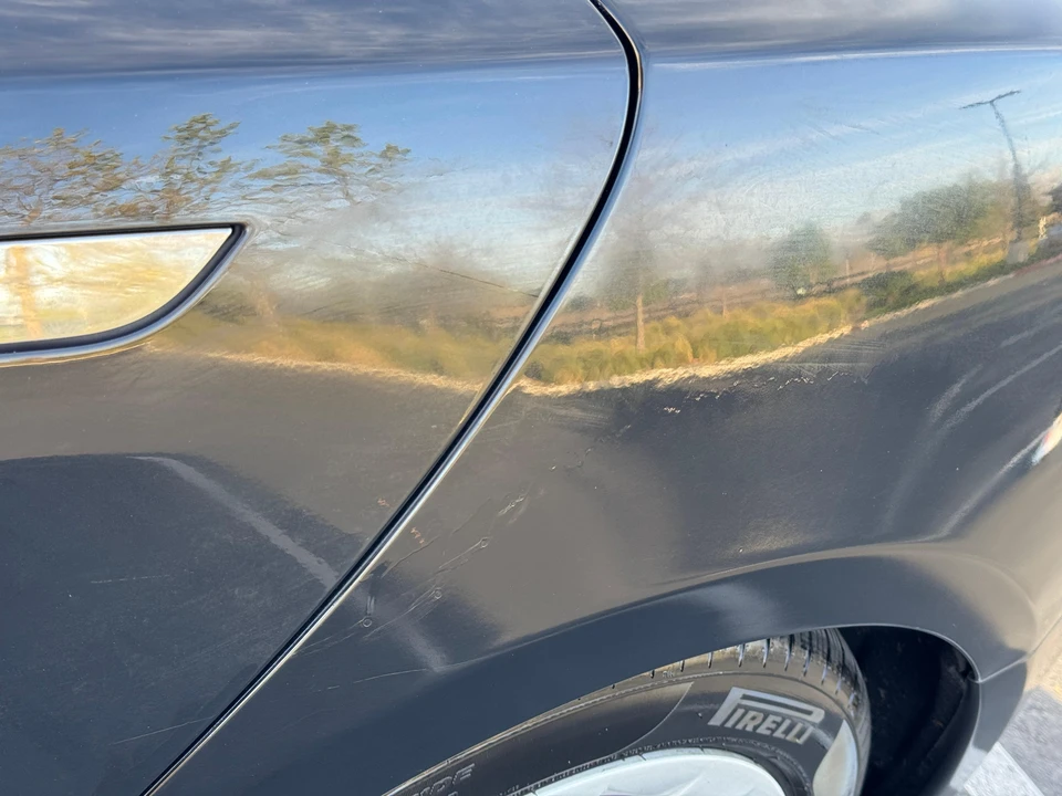 2016 Tesla Model S - Image 22 of 31