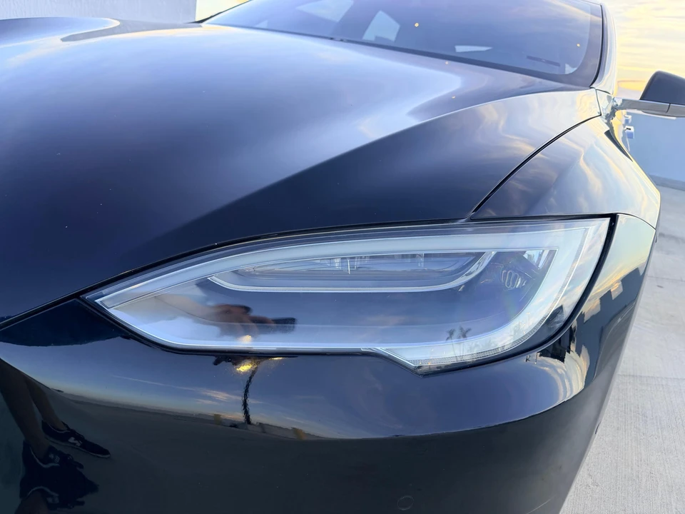 2016 Tesla Model S - Image 31 of 31