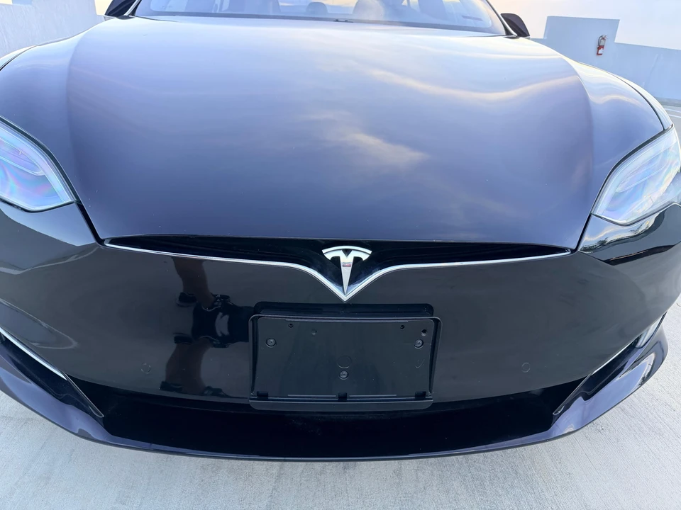2016 Tesla Model S - Image 28 of 31