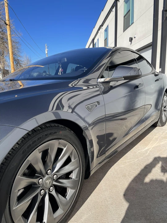 2016 Tesla Model S - Image 17 of 31