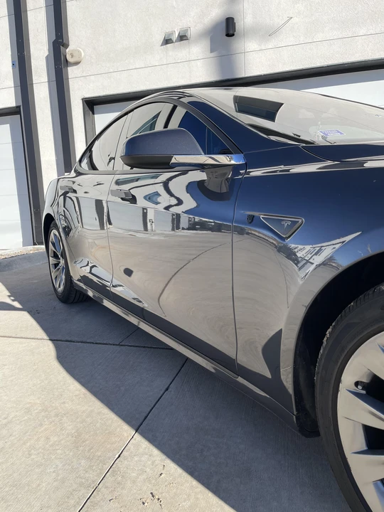 2016 Tesla Model S - Image 15 of 31