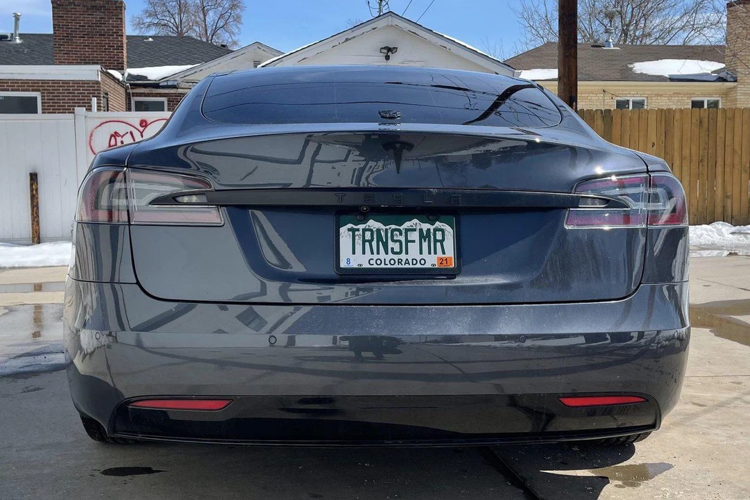 2016 Tesla Model S - Image 5 of 31