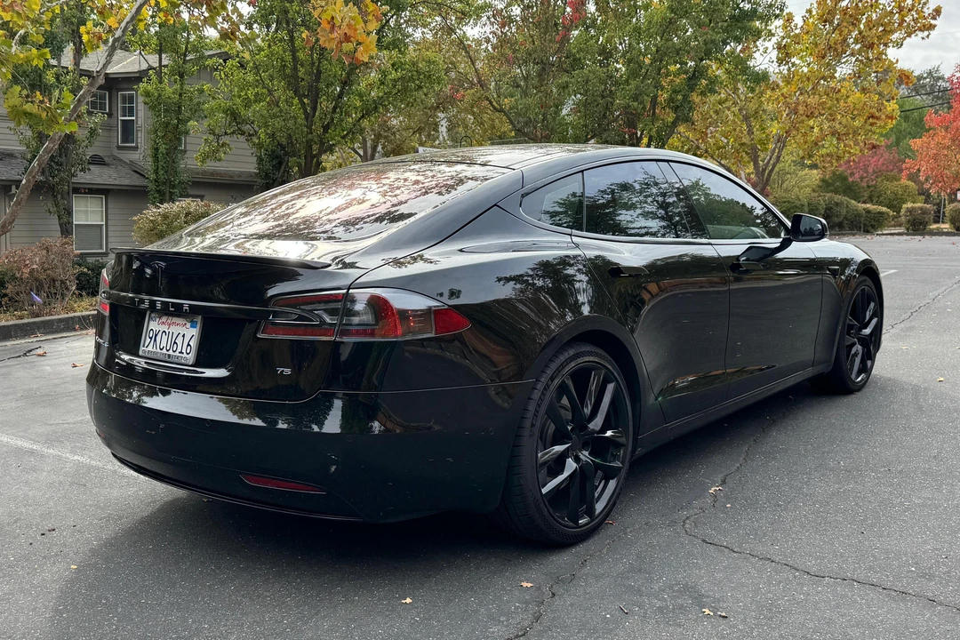 2016 Tesla Model S - Image 7 of 31