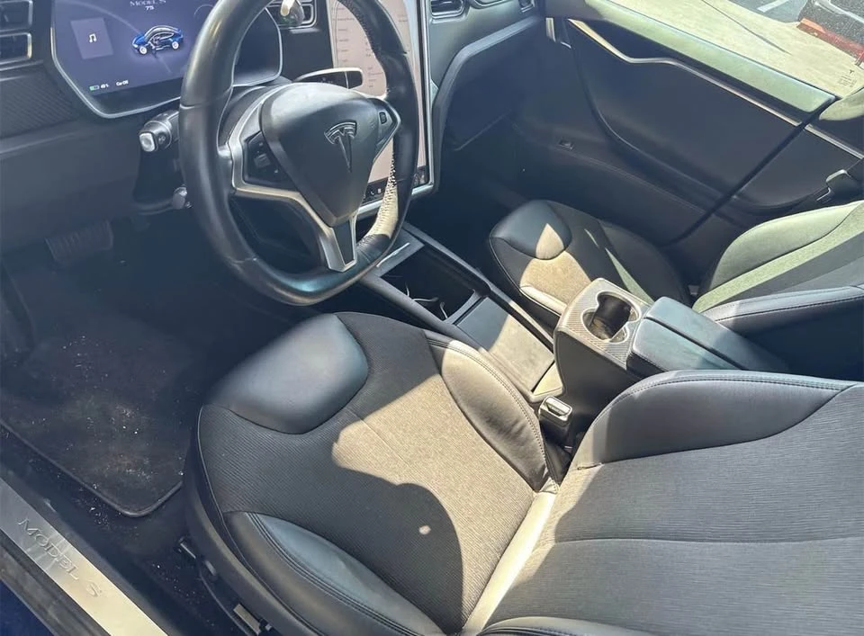 2016 Tesla Model S - Image 3 of 5