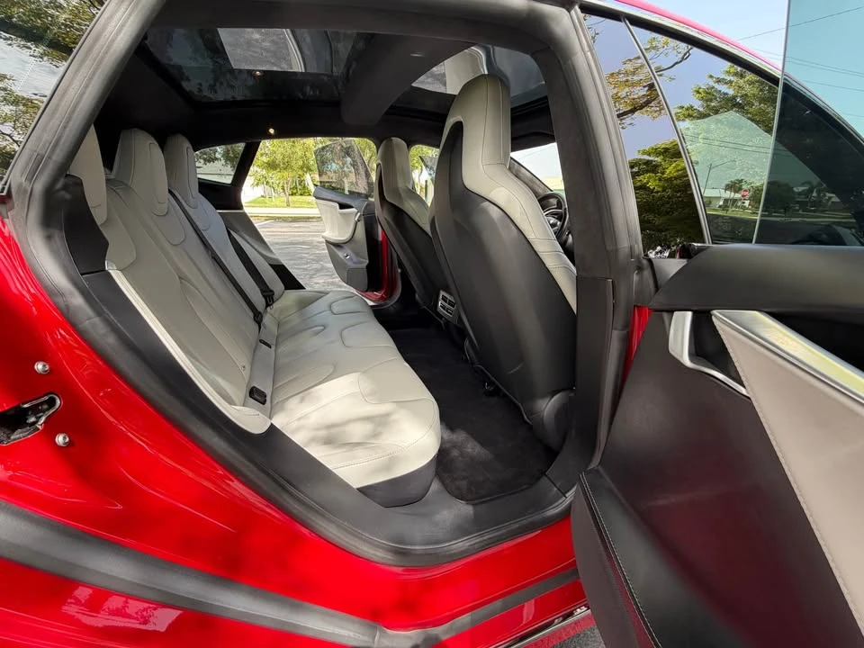 2016 Tesla Model S - Image 14 of 14