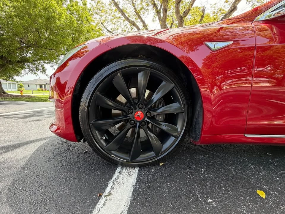 2016 Tesla Model S - Image 8 of 14