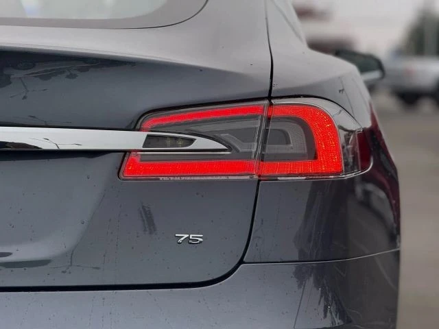 2016 Tesla Model S - Image 9 of 21