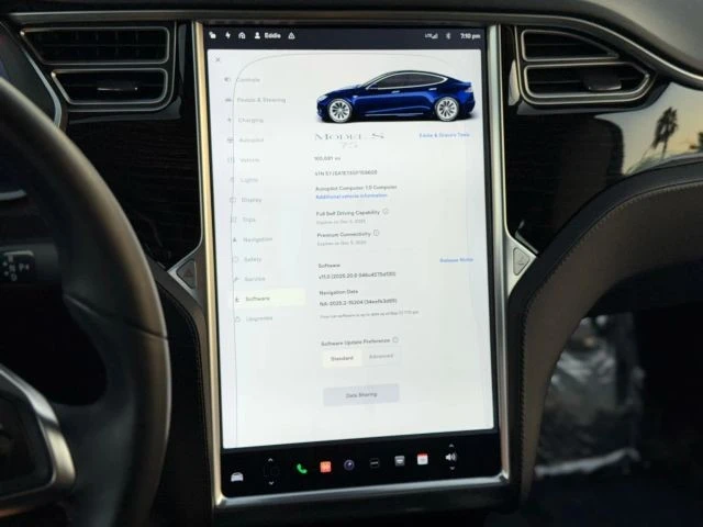 2016 Tesla Model S - Image 18 of 20
