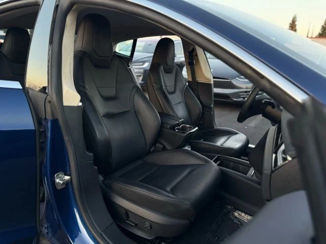 2016 Tesla Model S - Image 11 of 12