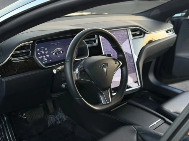 2016 Tesla Model S - Image 15 of 21