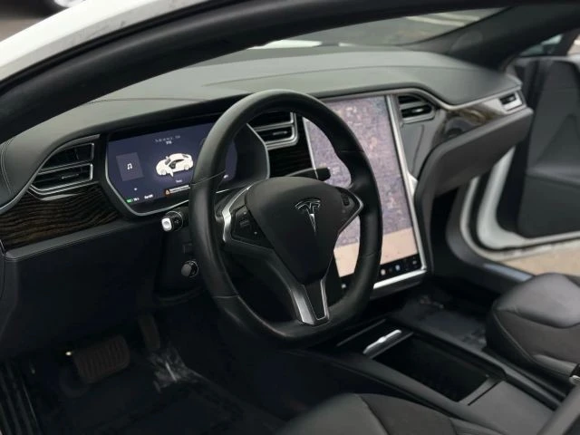2016 Tesla Model S - Image 17 of 21