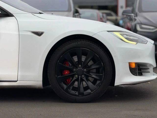 2016 Tesla Model S - Image 7 of 12