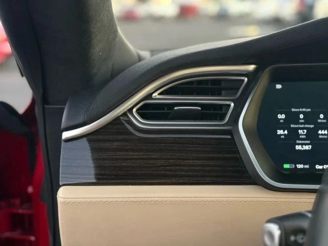 2016 Tesla Model S - Image 19 of 21