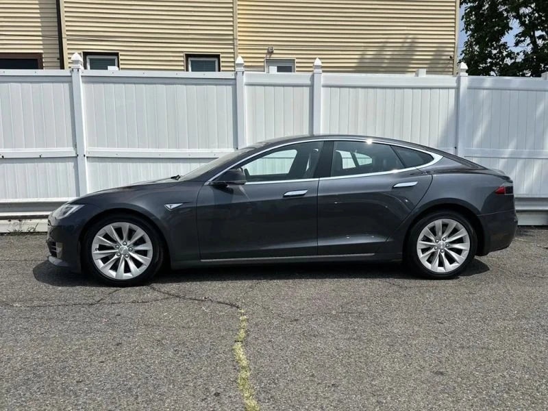 2016 Tesla Model S - Image 4 of 12
