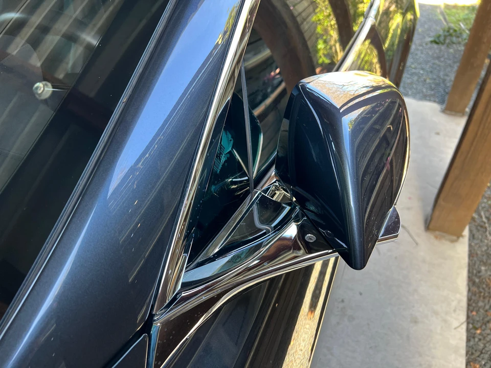 2016 Tesla Model S - Image 20 of 31