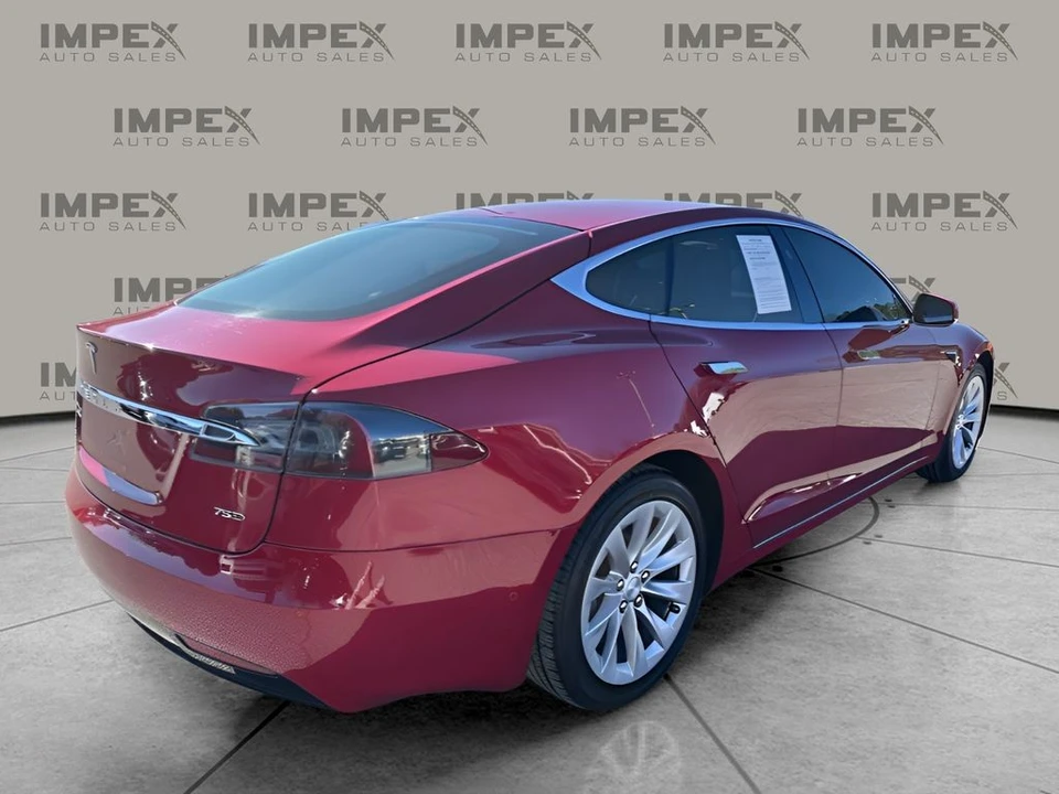 2016 Tesla Model S - Image 5 of 12