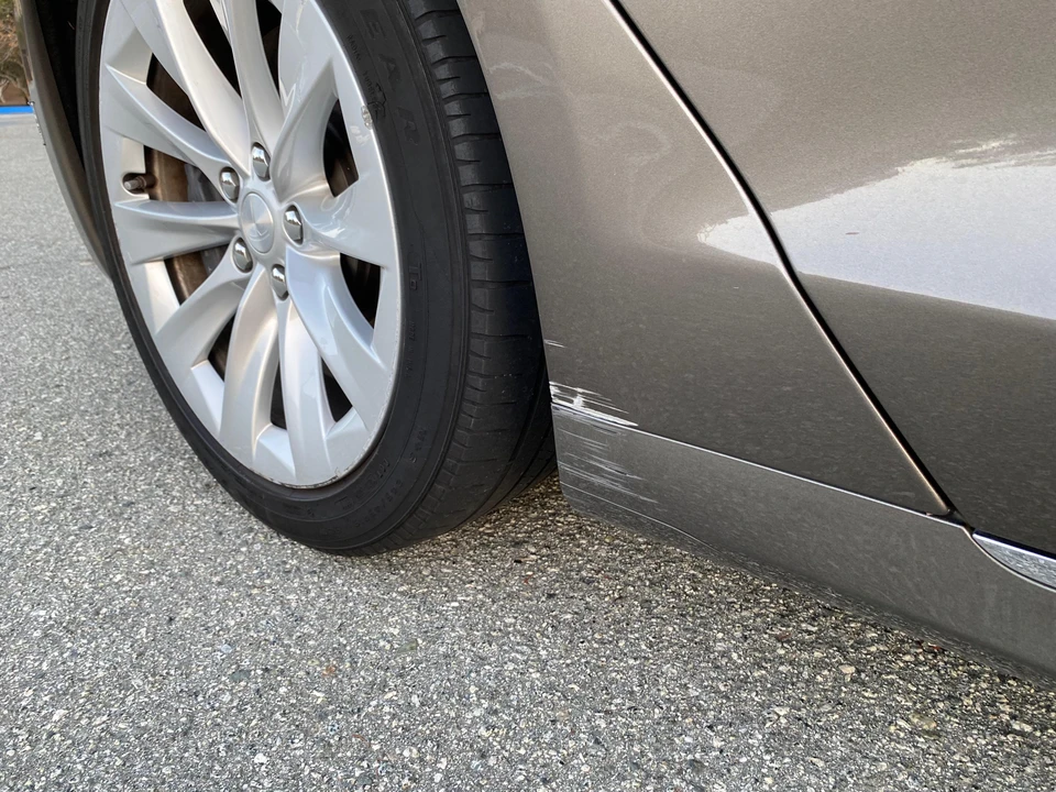 2016 Tesla Model S - Image 15 of 31