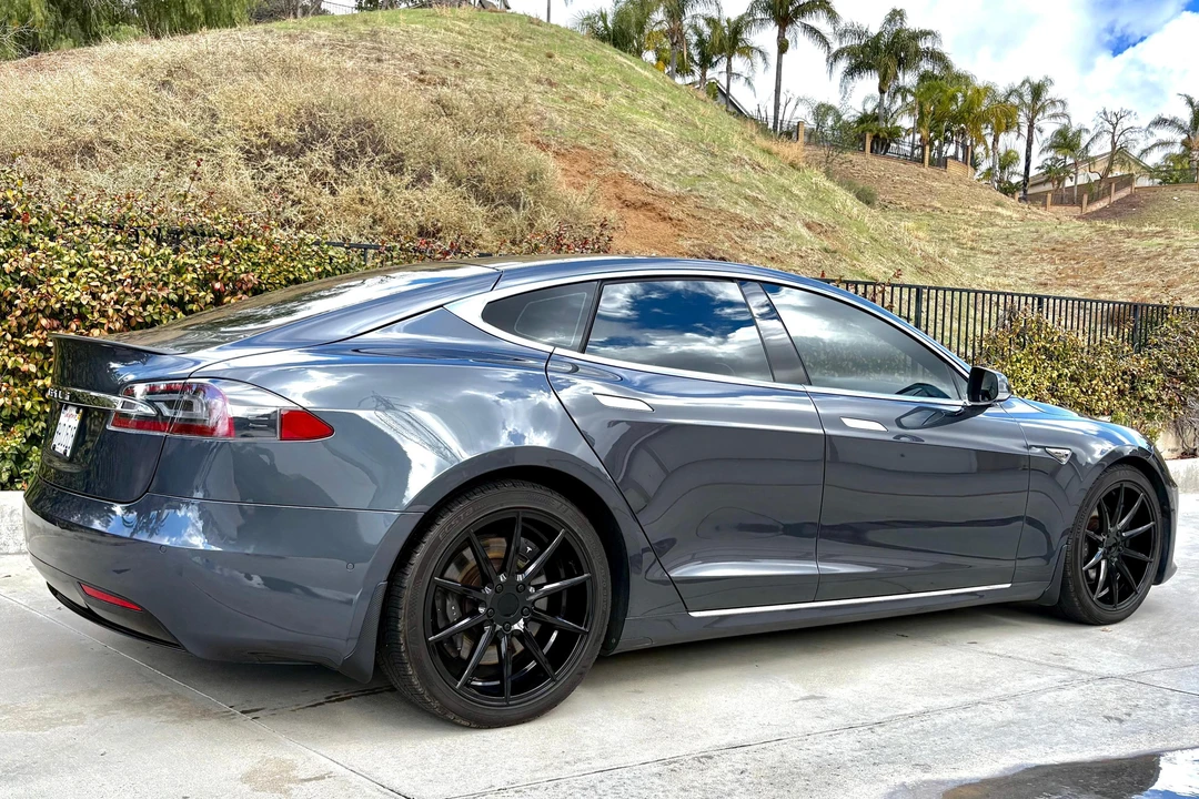 2016 Tesla Model S - Image 4 of 31