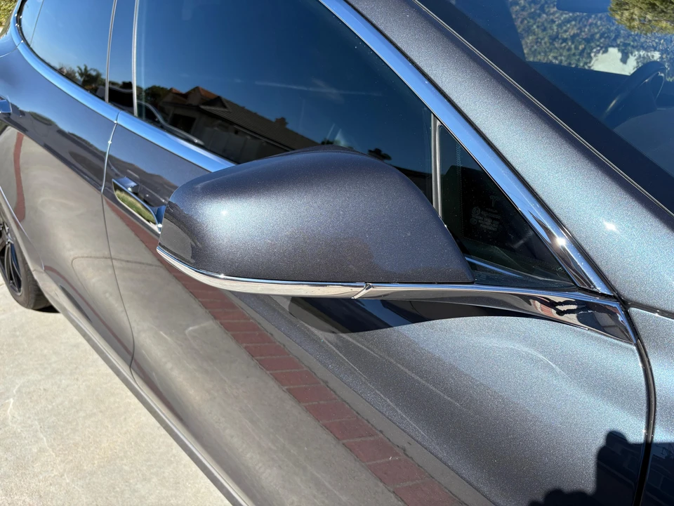 2016 Tesla Model S - Image 28 of 31