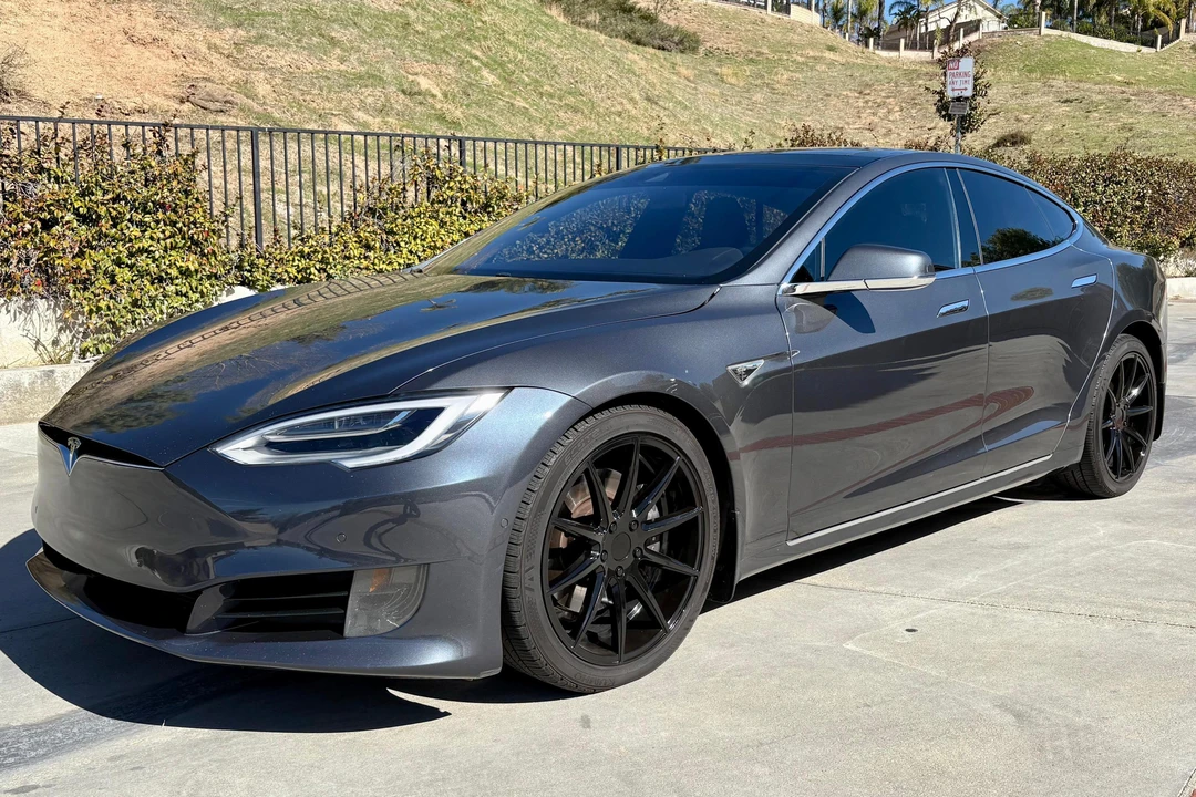 2016 Tesla Model S - Image 3 of 31