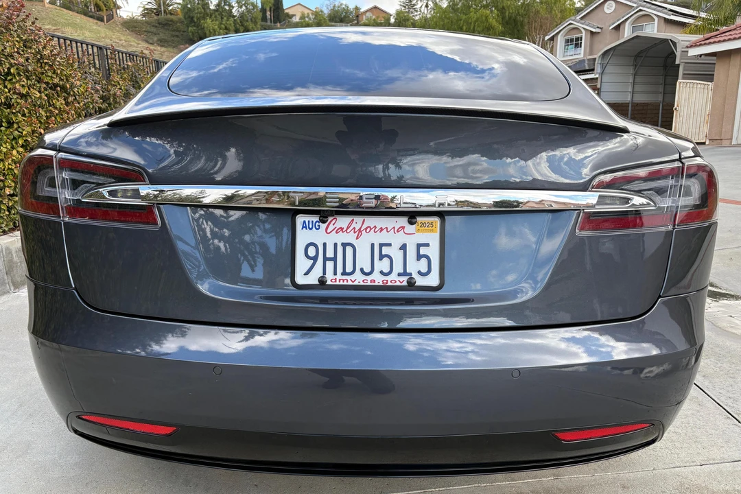 2016 Tesla Model S - Image 5 of 31