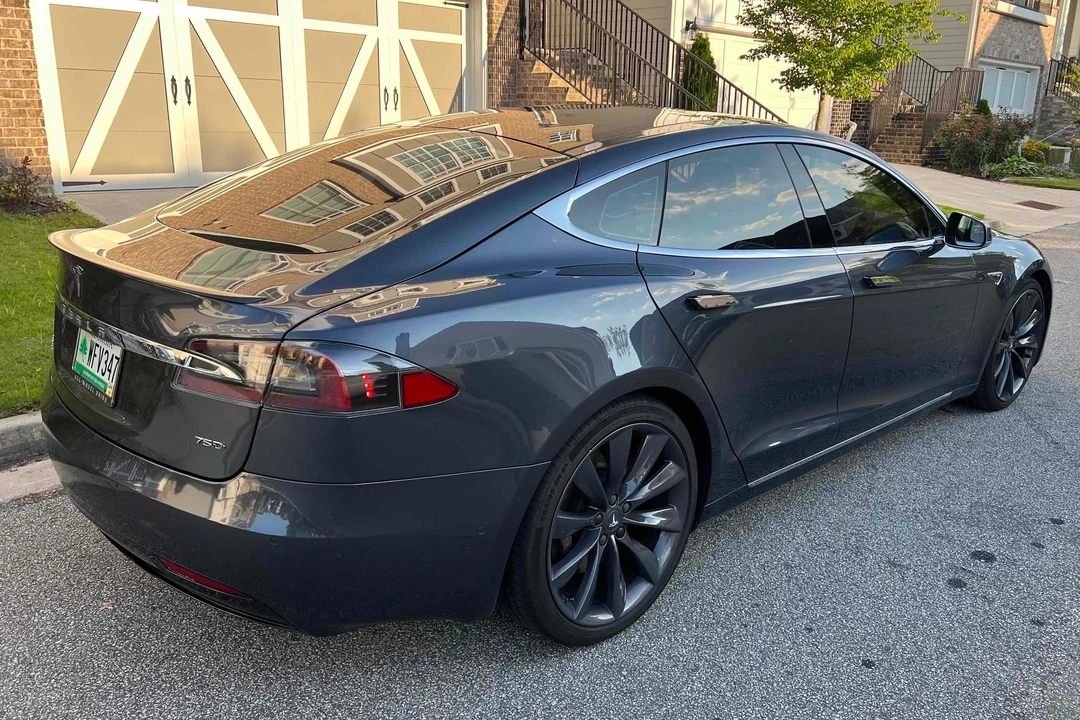 2016 Tesla Model S - Image 4 of 31