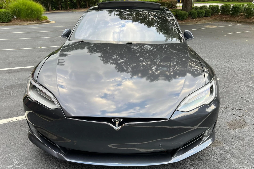 2016 Tesla Model S - Image 2 of 31