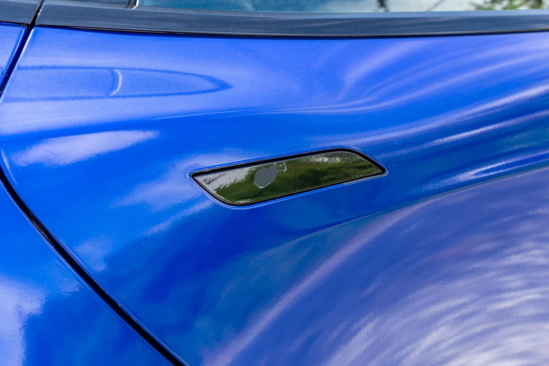 2016 Tesla Model S - Image 28 of 31