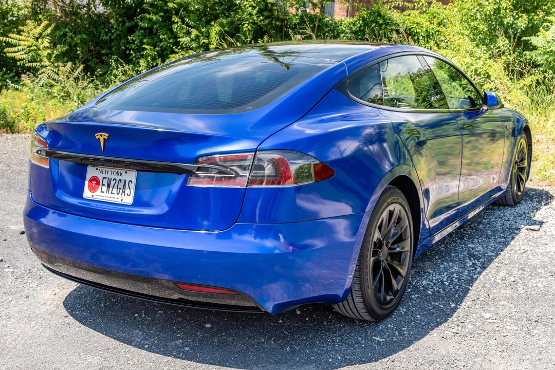 2016 Tesla Model S - Image 4 of 31