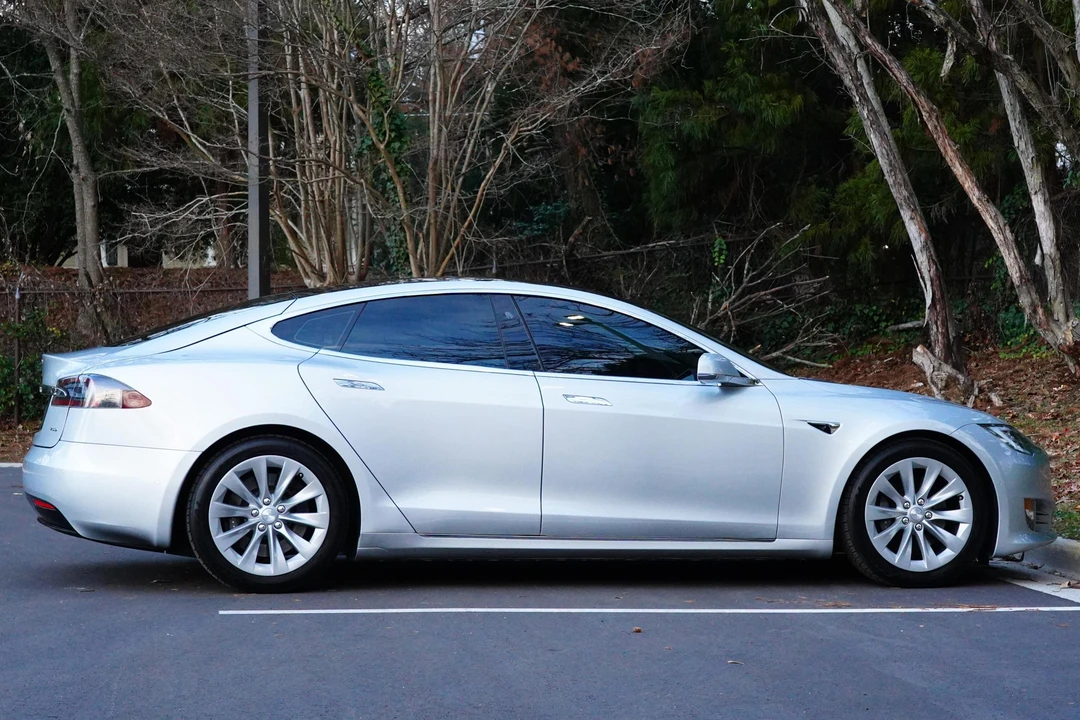 2016 Tesla Model S - Image 3 of 31