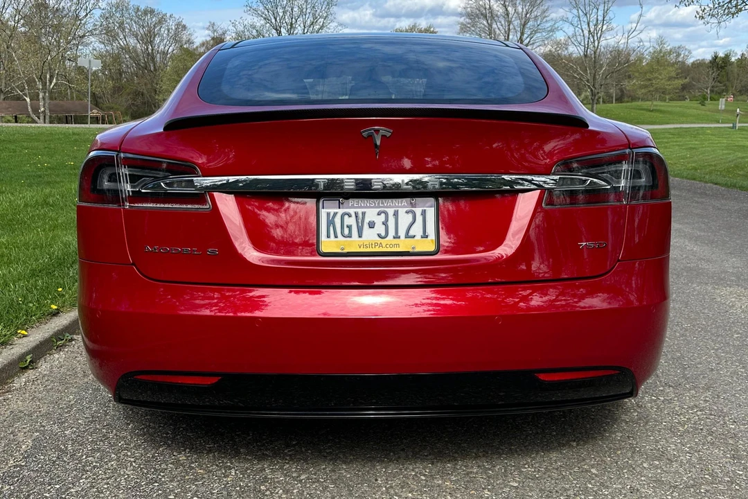 2016 Tesla Model S - Image 4 of 31