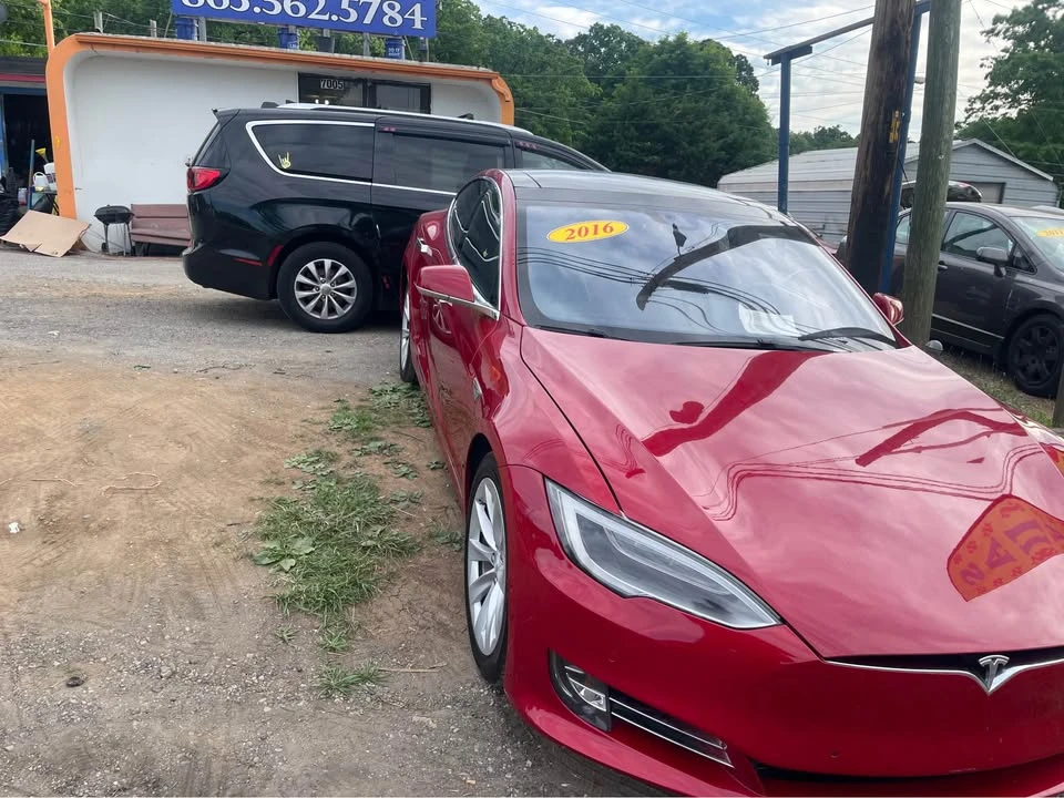2016 Tesla Model S - Image 3 of 20