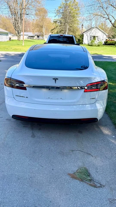 2016 Tesla Model S - Image 6 of 20