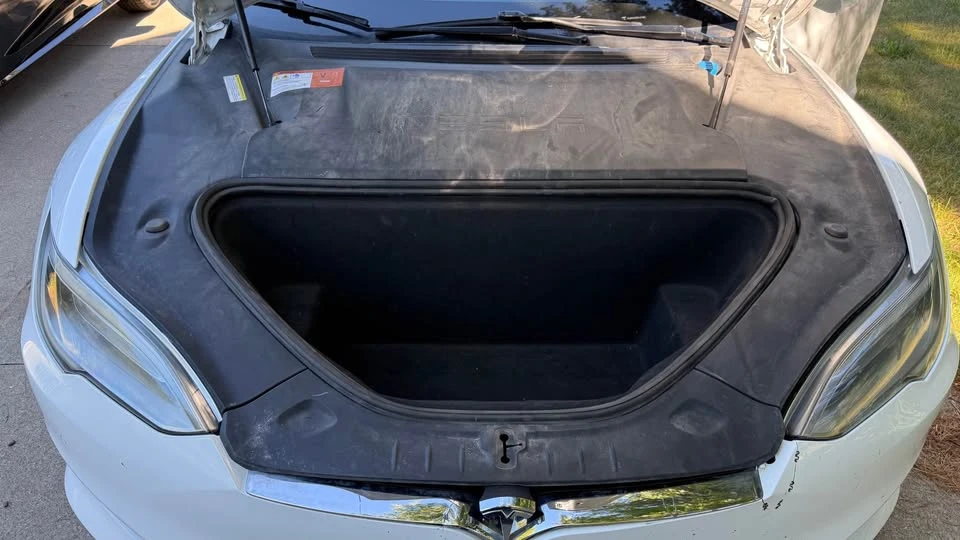 2016 Tesla Model S - Image 20 of 20