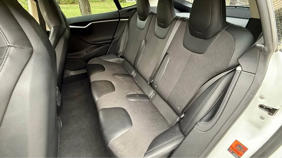 2016 Tesla Model S - Image 5 of 20