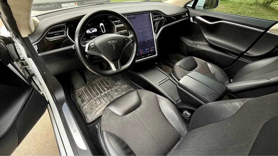 2016 Tesla Model S - Image 3 of 20