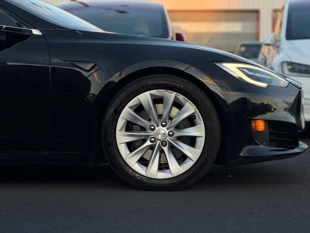 2016 Tesla Model S - Image 7 of 21